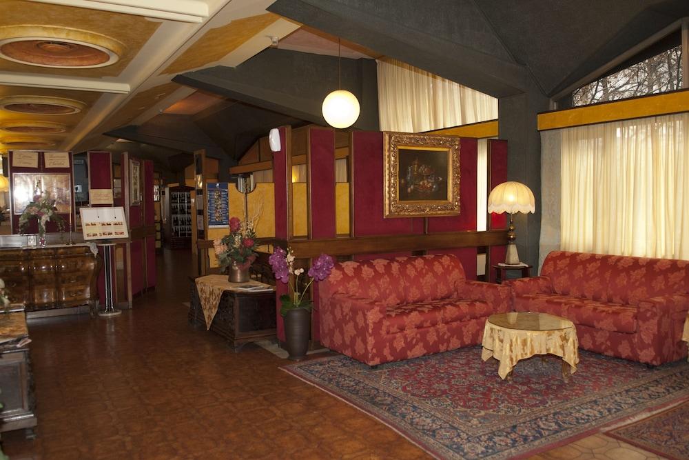 Ai Ronchi Motor Hotel Брешія Екстер'єр фото