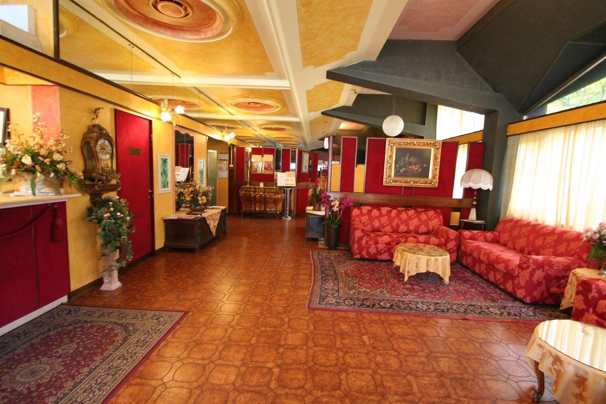Ai Ronchi Motor Hotel Брешія Екстер'єр фото