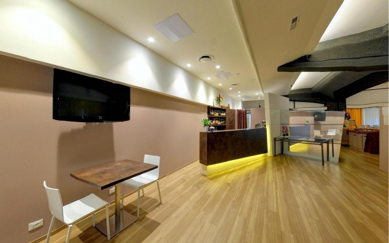 Ai Ronchi Motor Hotel Брешія Екстер'єр фото