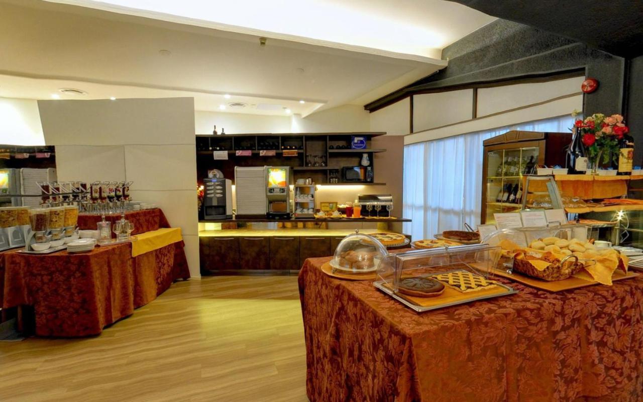 Ai Ronchi Motor Hotel Брешія Екстер'єр фото
